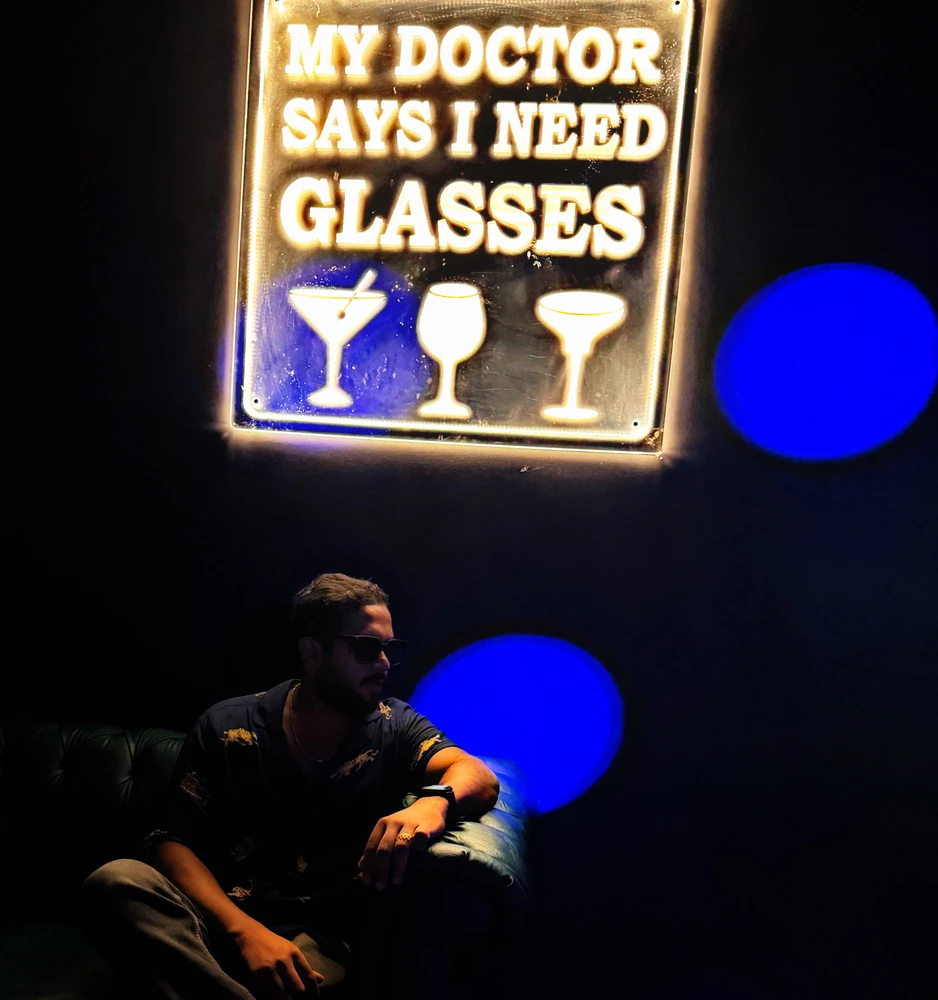 GIF diunggah dening Charles