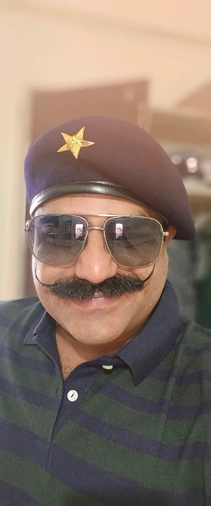 Imaj Amit Tara mete a