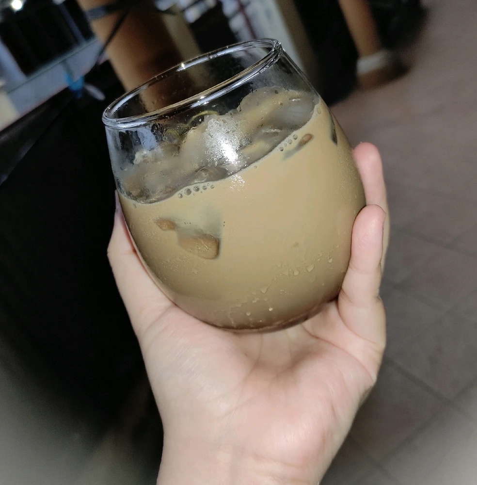 Gambar diunggah oleh 𝚅𝙴𝙻𝙾𝚄𝚁𝙸𝚇