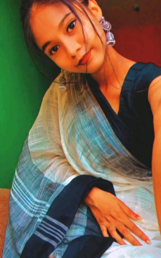 Shilpa نے GIF اپ لوڈ کی