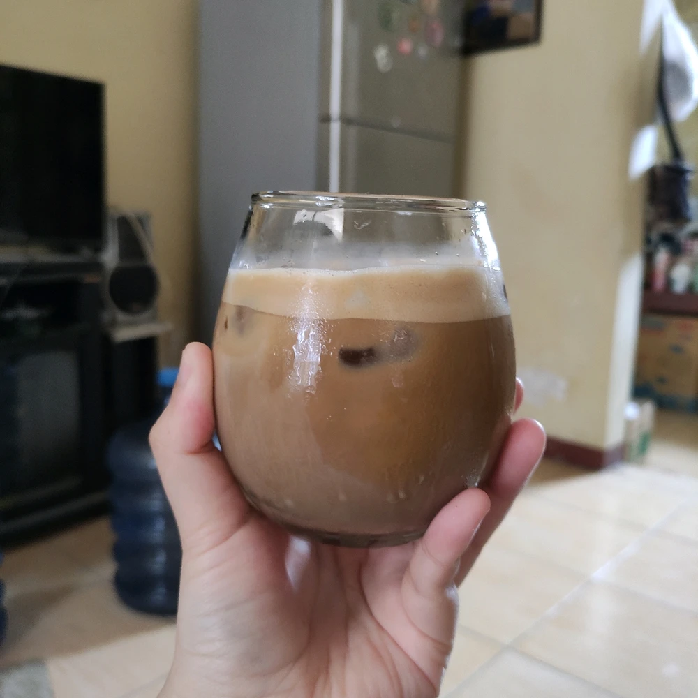 Gambar diunggah oleh 𝚅𝙴𝙻𝙾𝚄𝚁𝙸𝚇