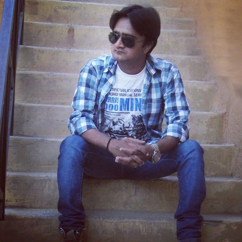 GIF uploaded by Pujan