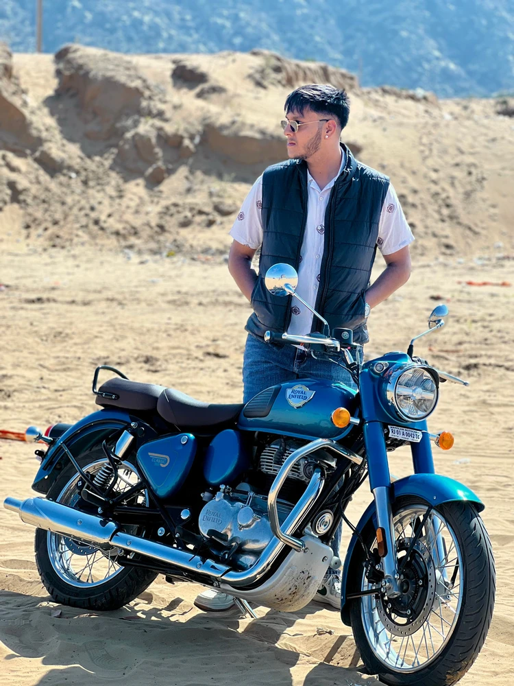 GIF uploaded by Chinmay