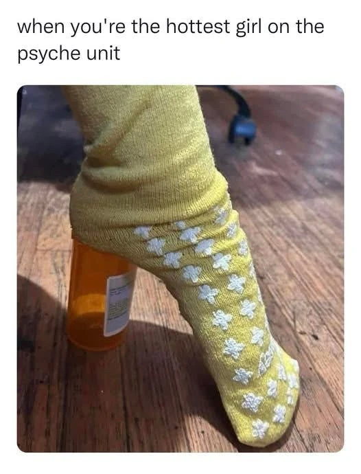 GIF uploaded by M̷̷A̷̷R̷̷I̷̷A̷̷ ̷A̷̷N̷̷G̷̷E̷̷ ̷🖤