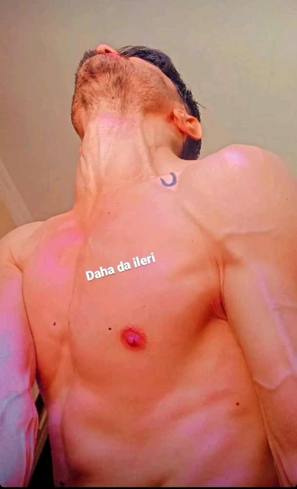 Ais tarafından yüklenen GIF