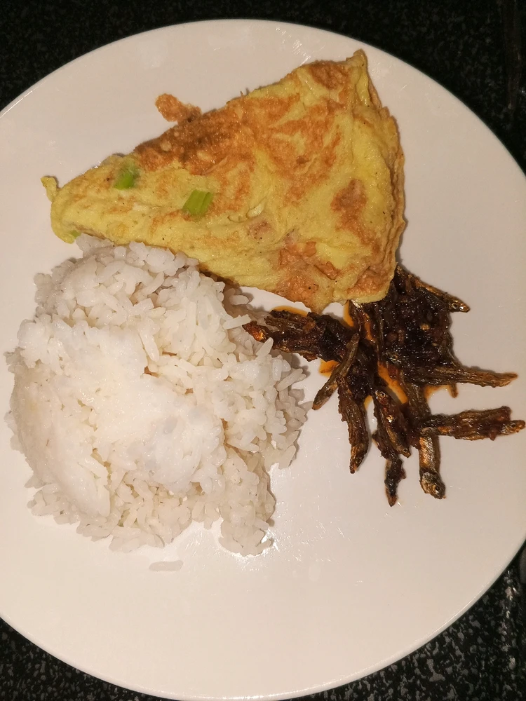 GIF diunggah oleh Phita