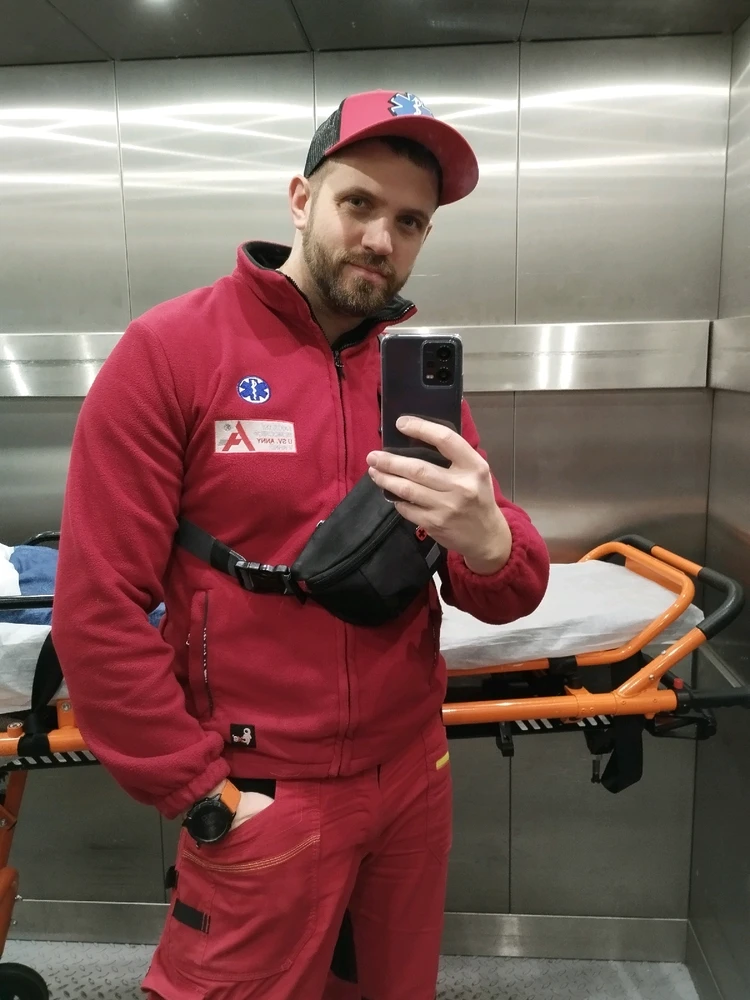 GIF nahrál Majkl