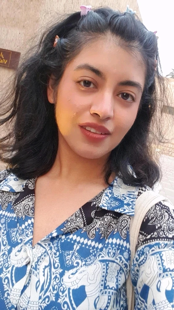 Gi-upload ni Ayushi ang hulagway