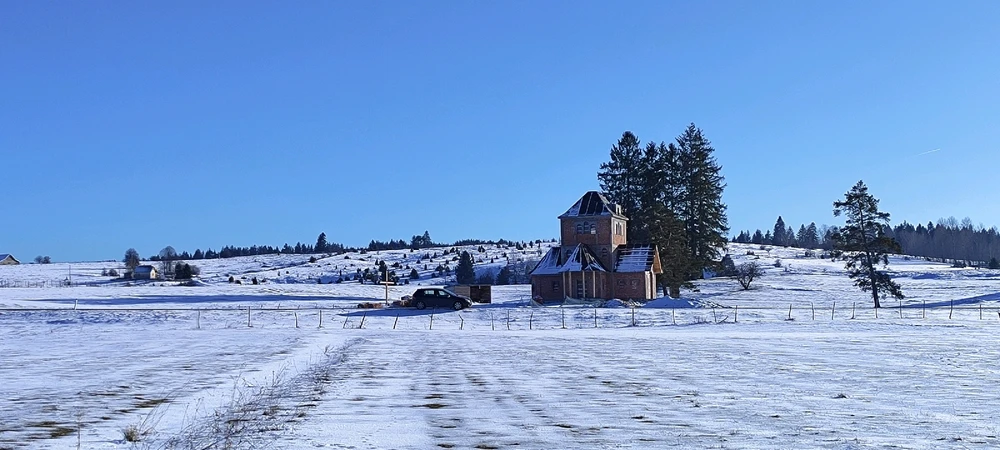 GIF uploaded by Petar (Петар)