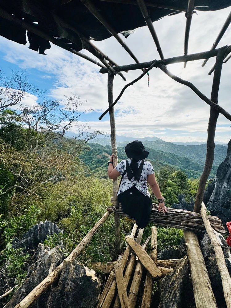 GIF uploaded by Levy