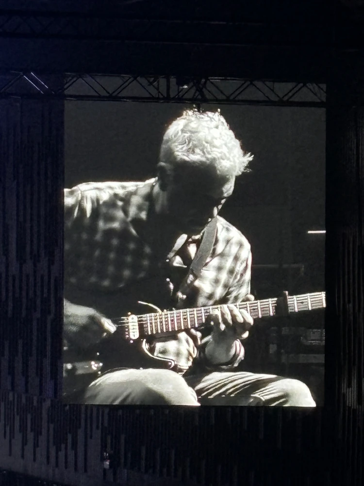 Gambar diunggah dening Ain