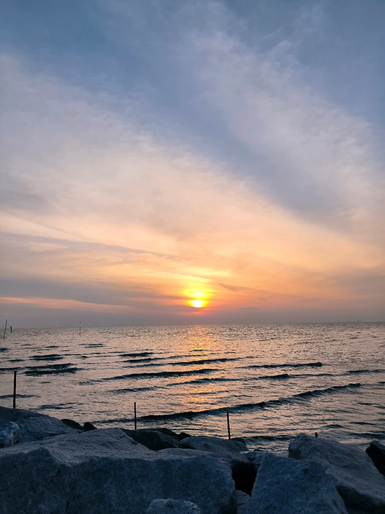 GIF uploaded by Michi