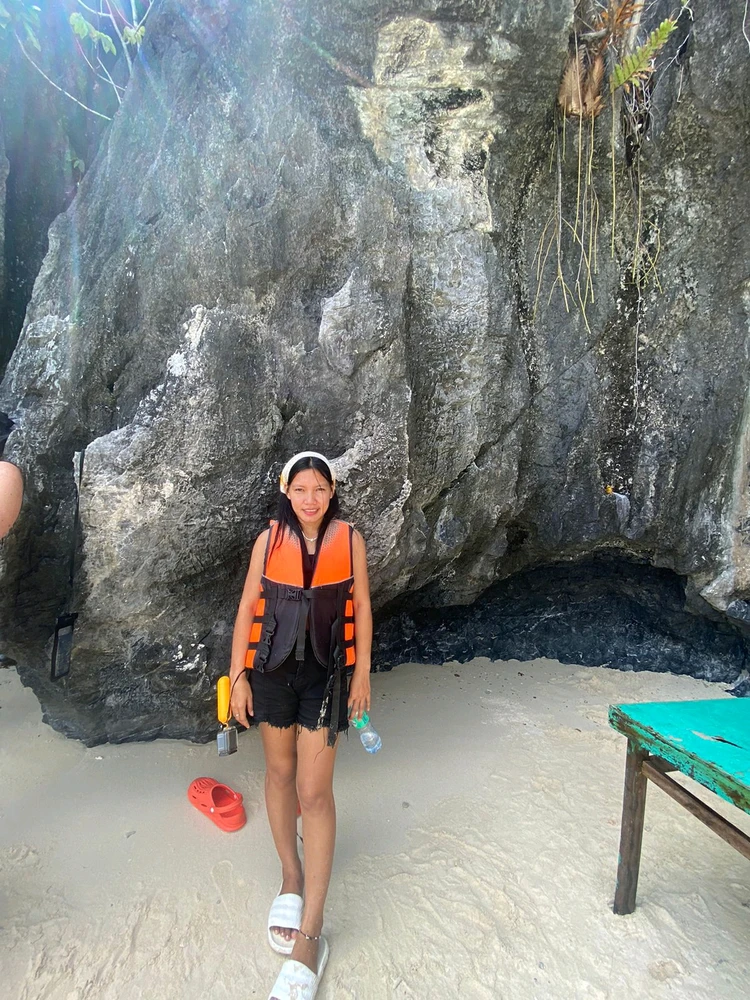 Gi-upload ni Chrystal ang hulagway