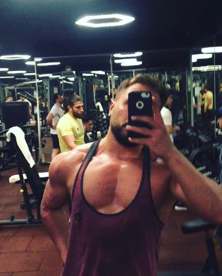 Salih tarafından yüklenen GIF