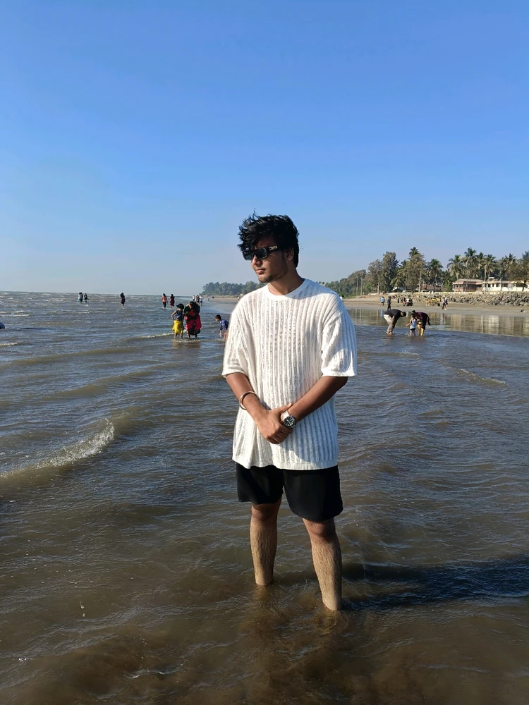 GIF uploaded by Anushk