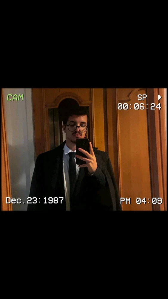 GIF uploaded by Dali