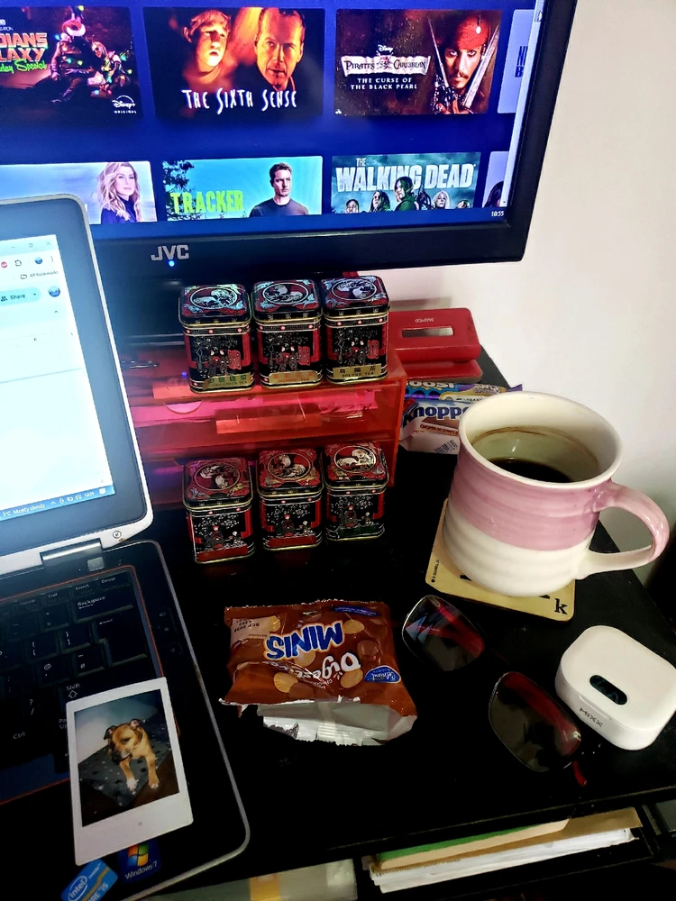 Question Time.

Let's talk tea*, whilst I sip on my coffee 😇

What's your favourite tea, including brand and how do you have it?