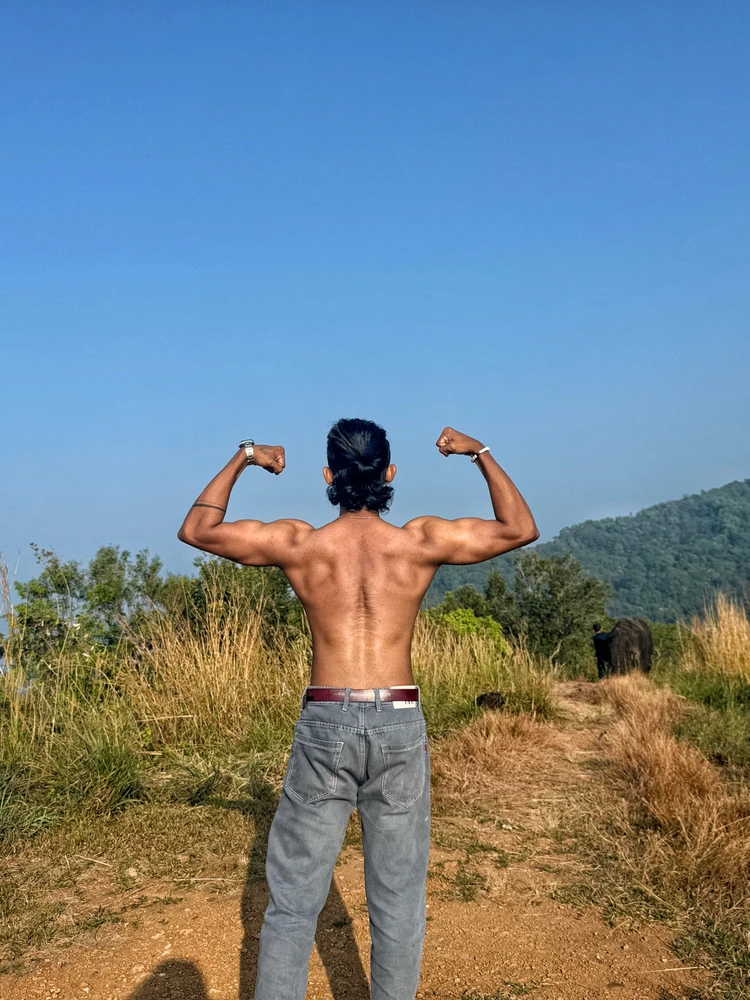 Sharon freeky അപ്‌ലോഡ് ചെയ്ത GIF