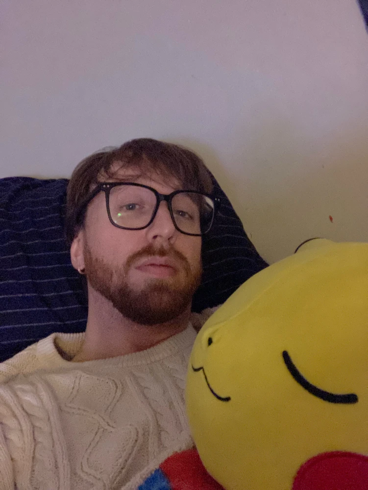 Movie night 🍿 💛⚡️