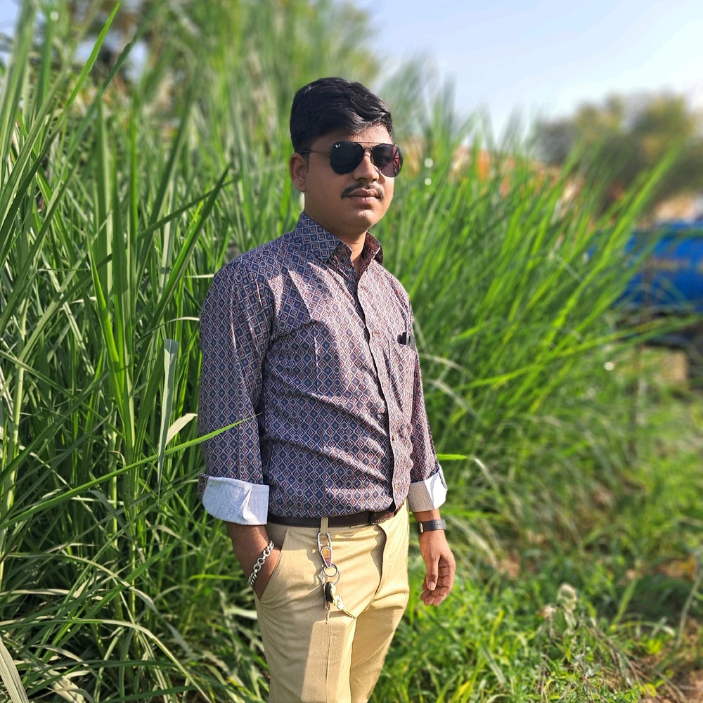 Dinesh દ્વારા અપલોડ કરેલ GIF