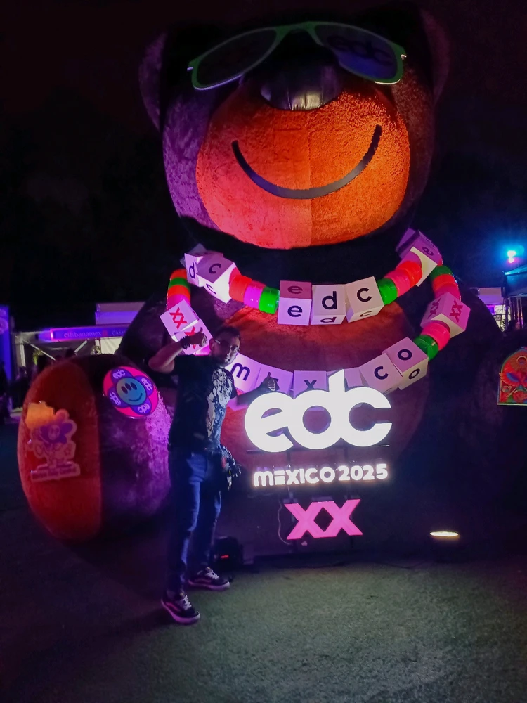 GIF hochgeladen von Aldair