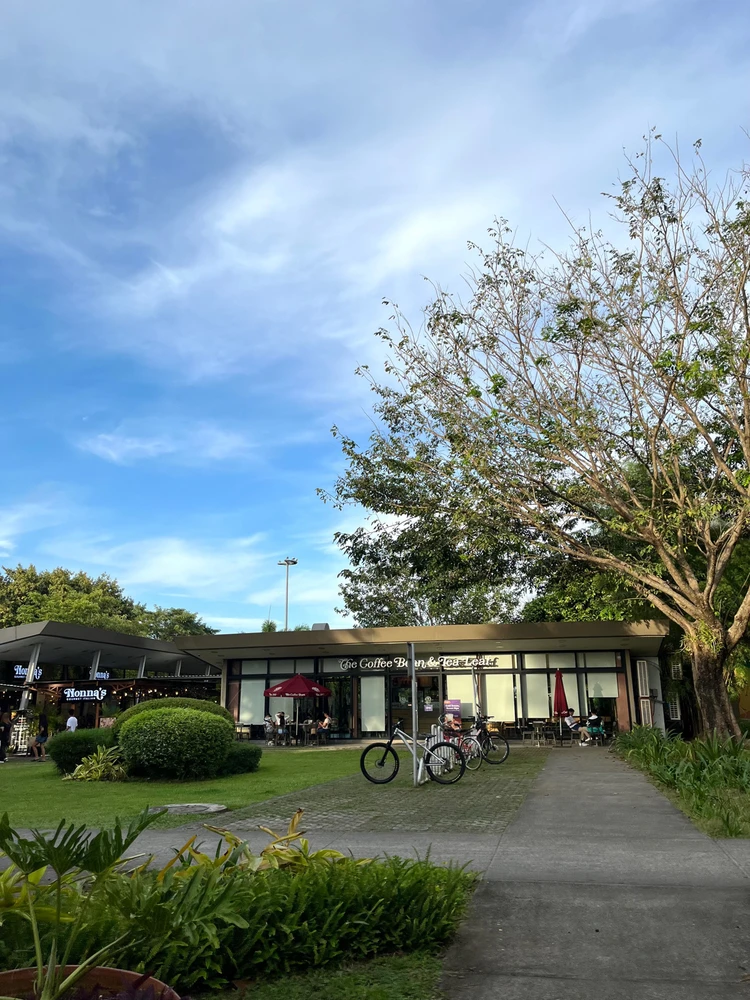 GIF diunggah dening A