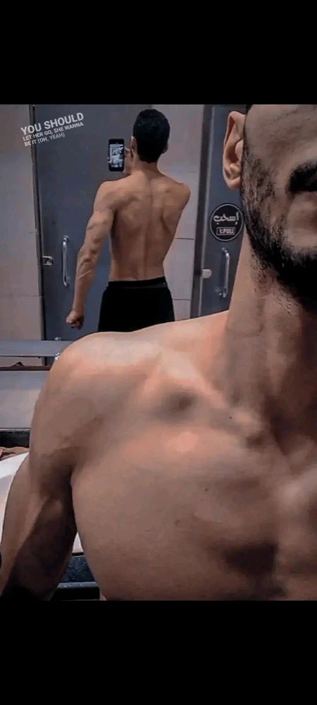 GIF رفعها Momen