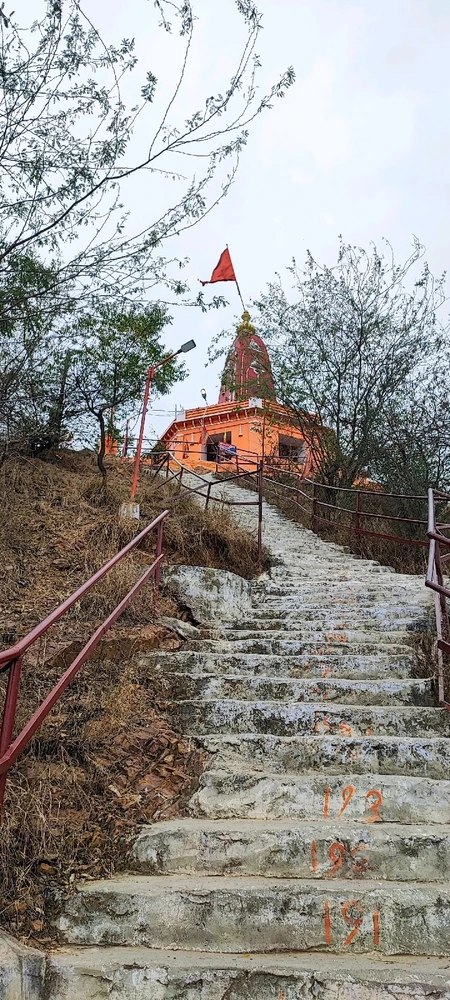 Vijay վերբեռնած նկար