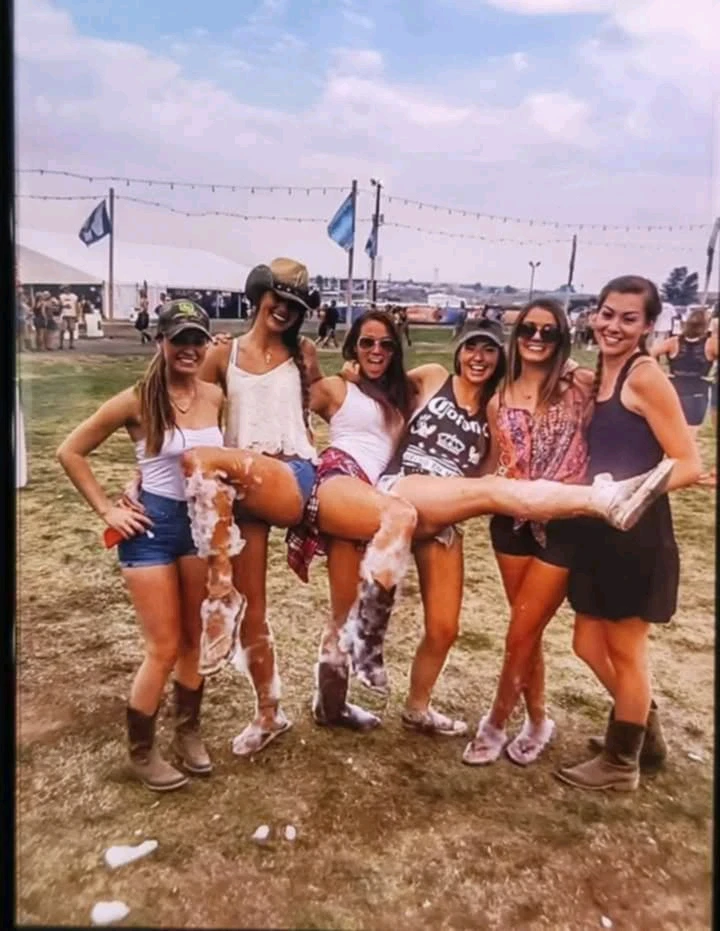 GIF uploaded by Mau✨