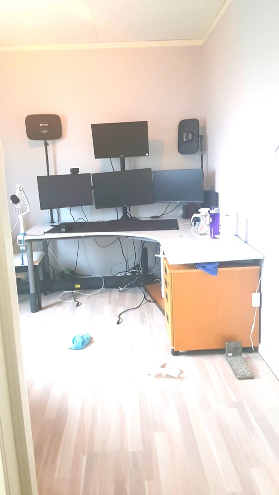 GIF uploaded by Shay