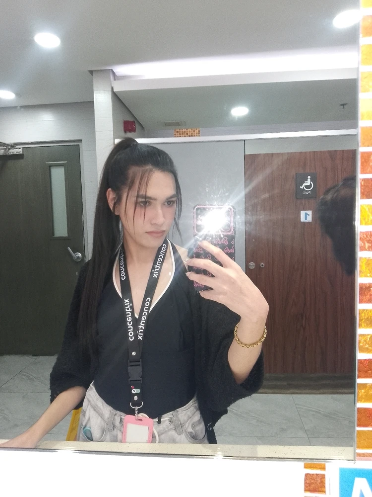 Gi-upload ni Dani ang hulagway