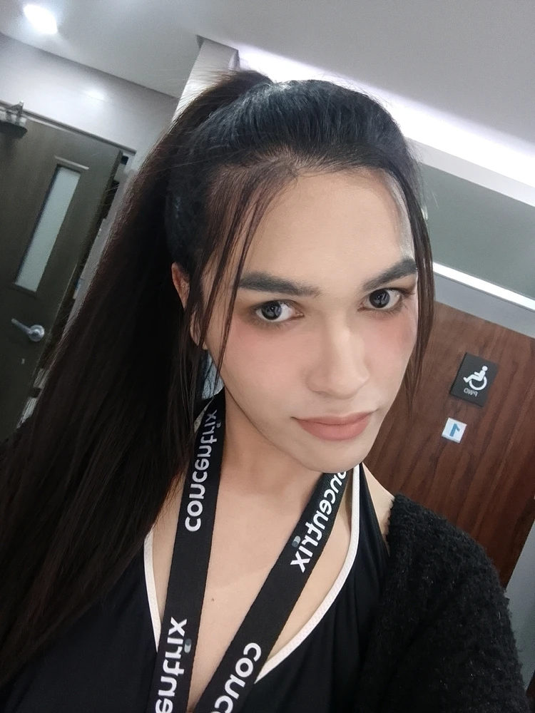 Gi-upload ni Dani ang hulagway
