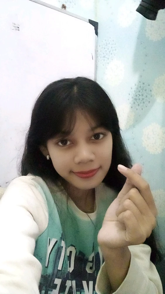 GIF diunggah oleh Desy