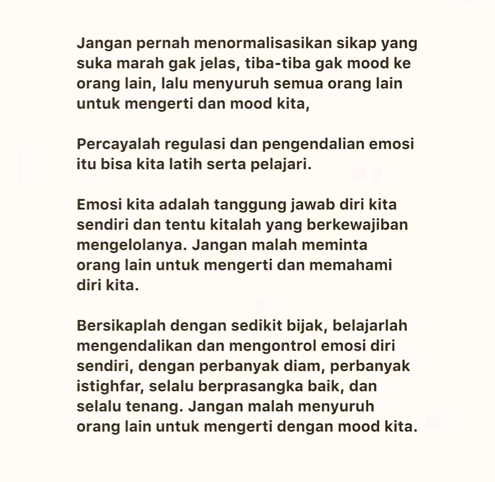 GIF diunggah oleh ®