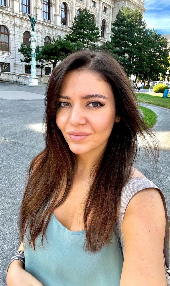 GIF uploaded by Janna