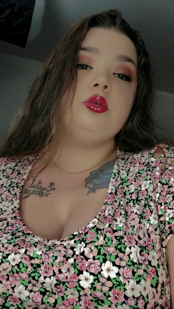 Gambar diunggah dening @urfav_LEO