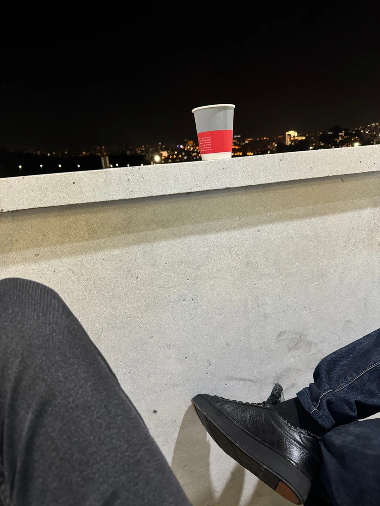 GIF-ը վերբեռնել է Vahe