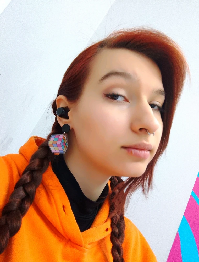 GIF загрузил Валерия