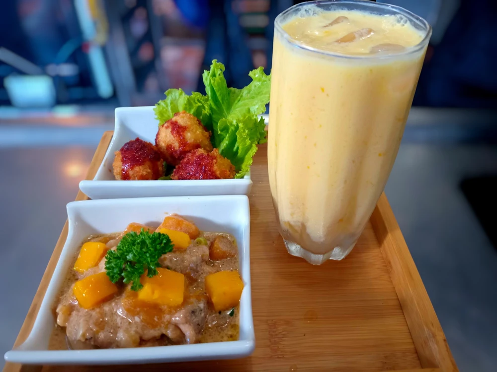 Image uploaded by Ely