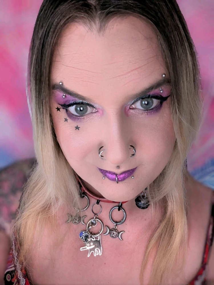 GIF uploaded by Stephie neko