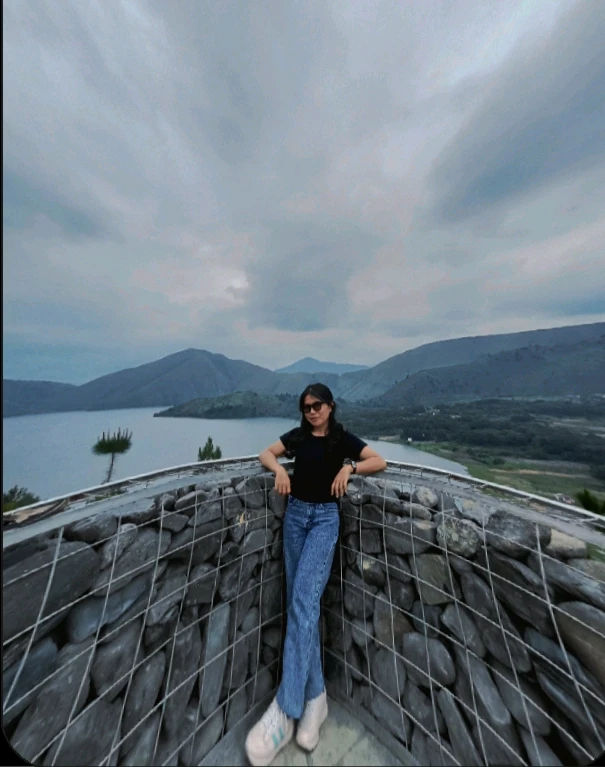 GIF diunggah oleh Debby