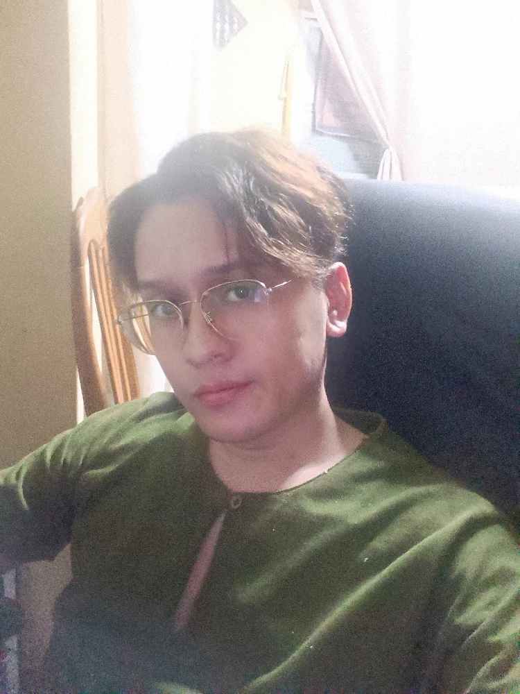 GIF dimuat naik oleh Dzu