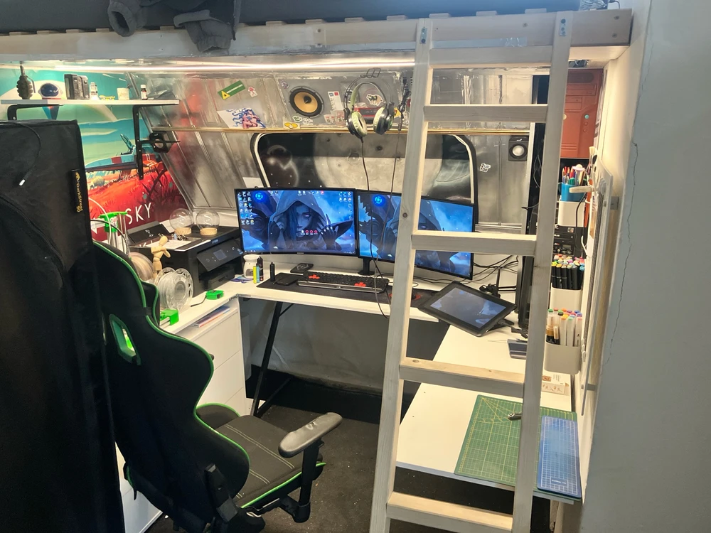 Obrázek nahrál Charlie