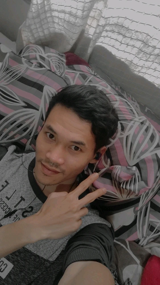 GIF diunggah oleh Cosa Nostra