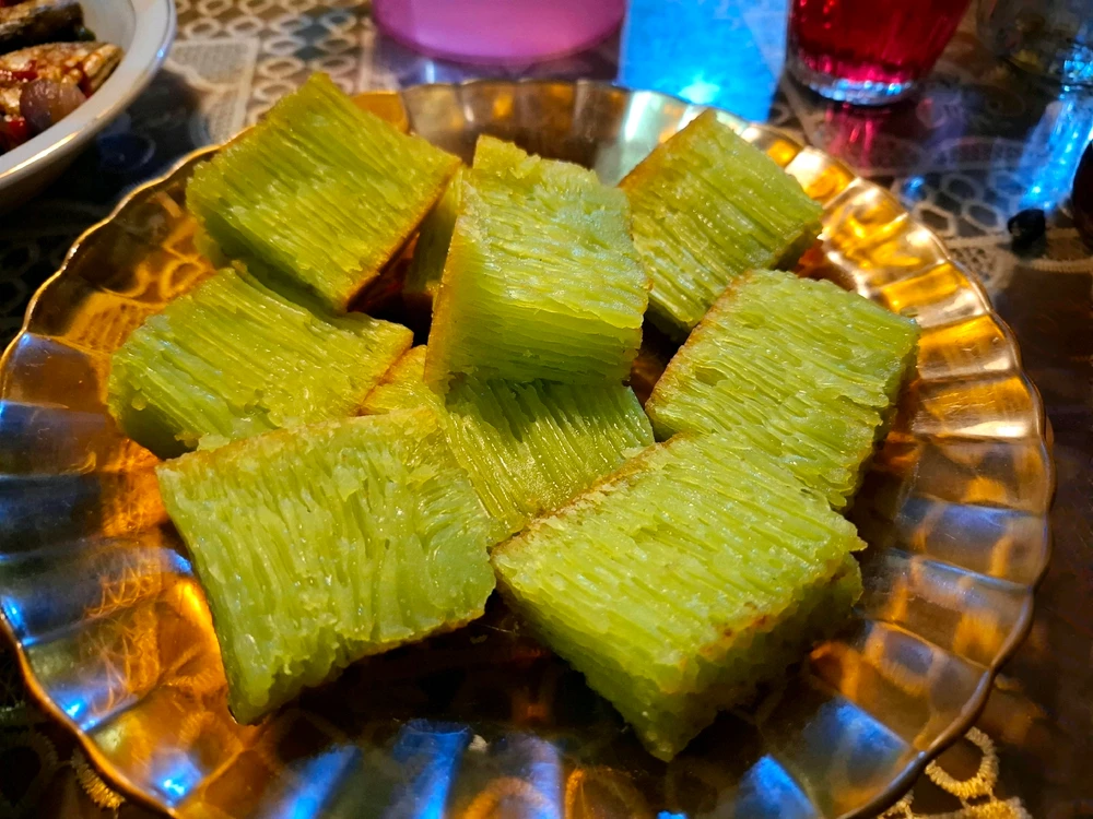 Edo نے GIF اپ لوڈ کی
