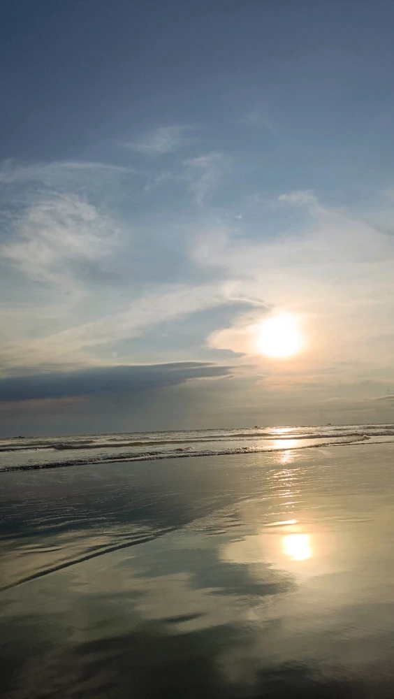 GIF uploaded by Ree