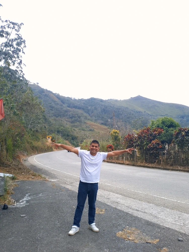 GIF رفعها Y O D E R