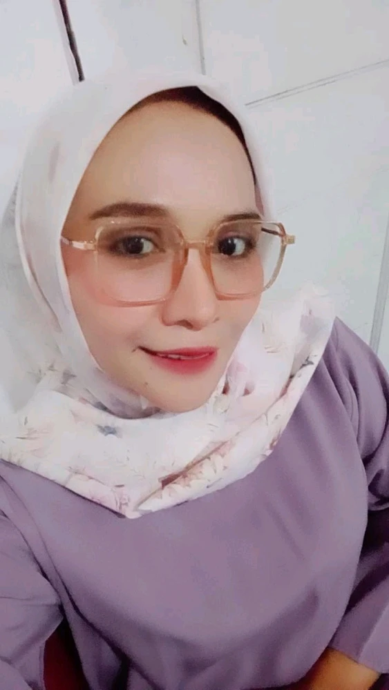 GIF diunggah oleh Yoelly