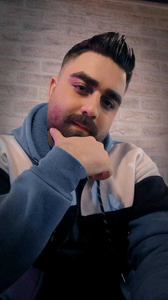 GIF آپلود شده توسط payamkurd