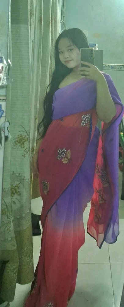 Lavanya- Ly نے GIF اپ لوڈ کی